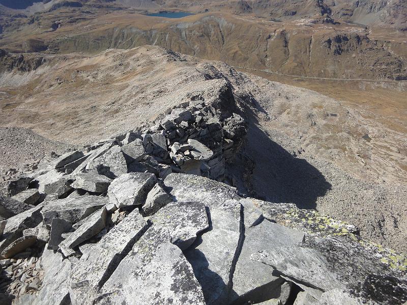 13 la cresta di salita.JPG